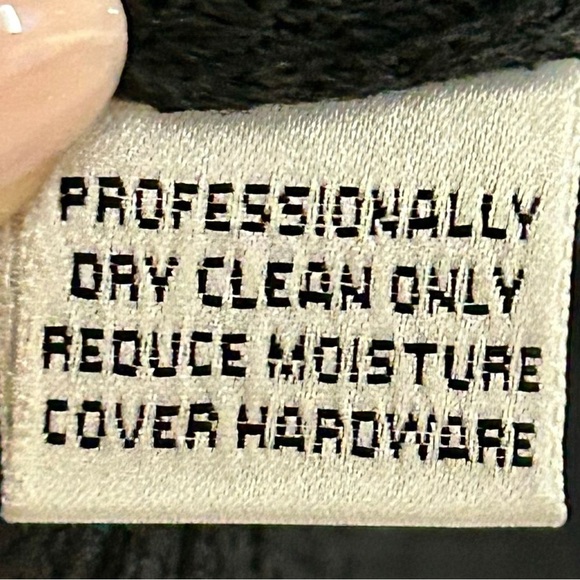 St. John Basics Short Sleeve Knit Cardigan | Size L | Black Gold Button Front - Picture 3 of 5